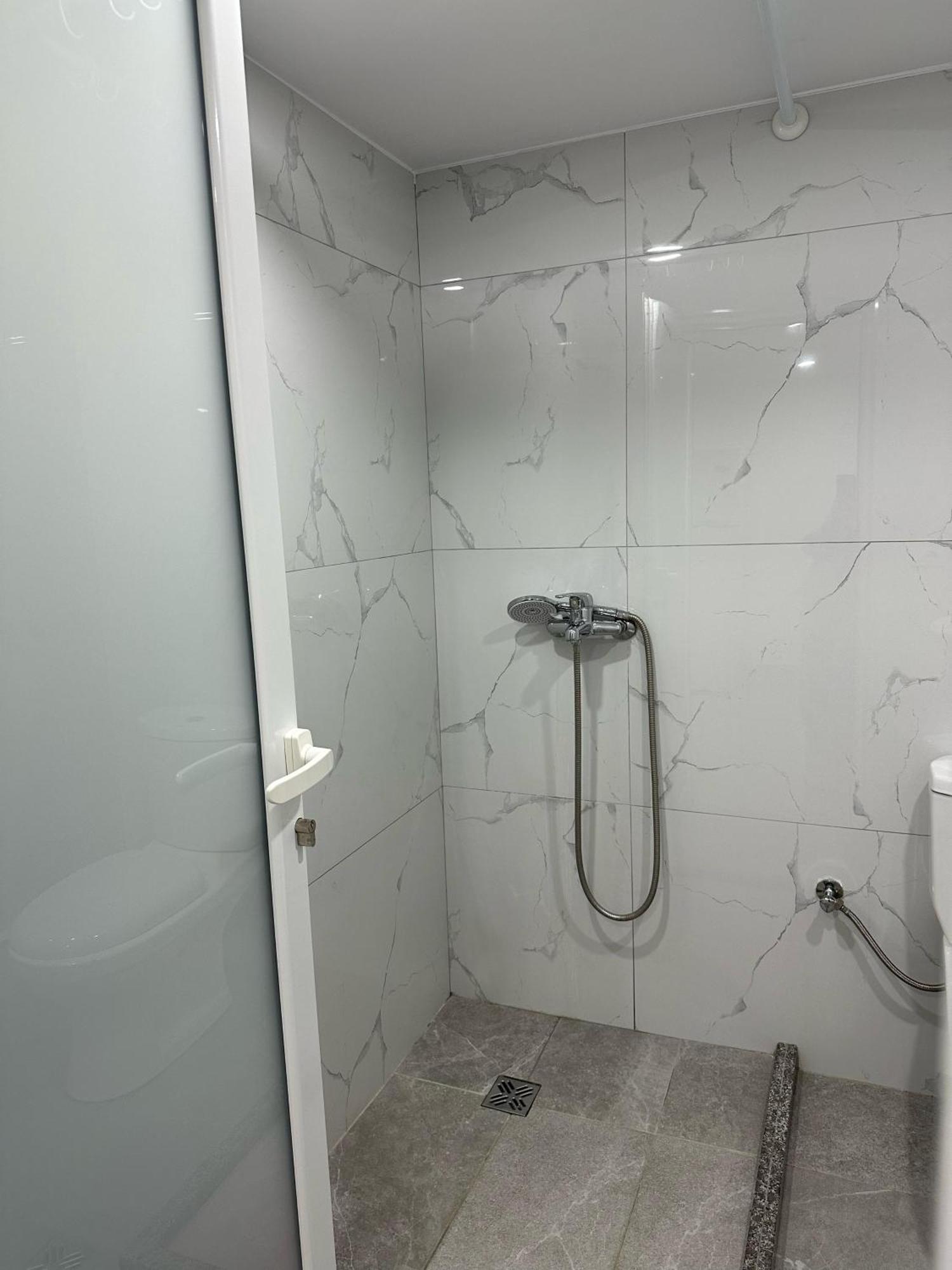 Holiday Apartment Bido Sarandë Exterior foto
